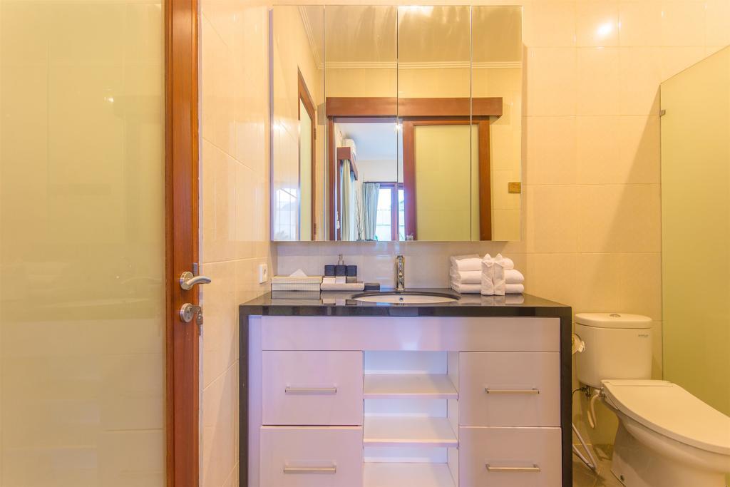 Villa Tepi Sungai Legian  Ruang foto