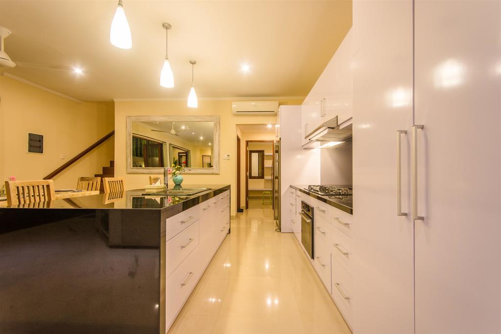 Villa Tepi Sungai Legian  Ruang foto