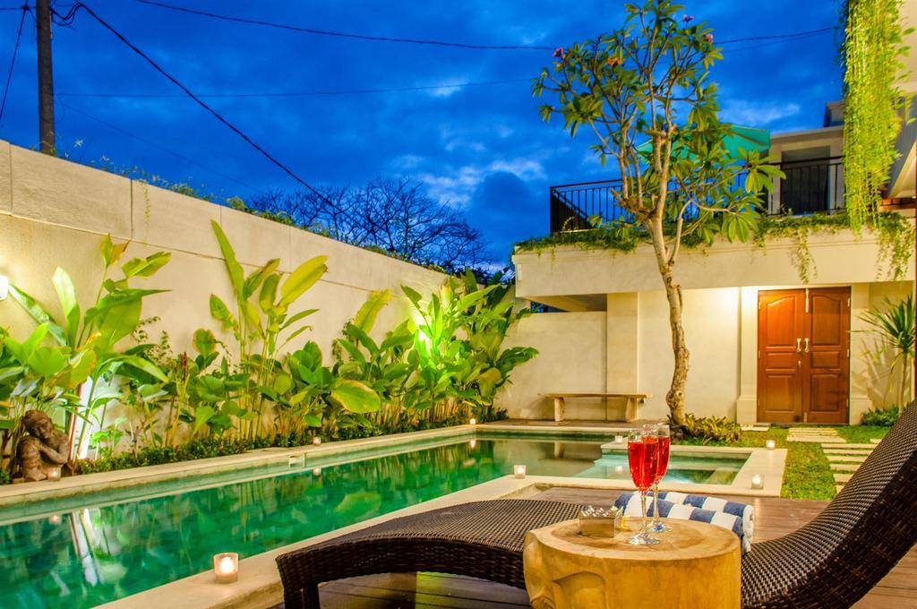 Villa Tepi Sungai Legian  Ruang foto